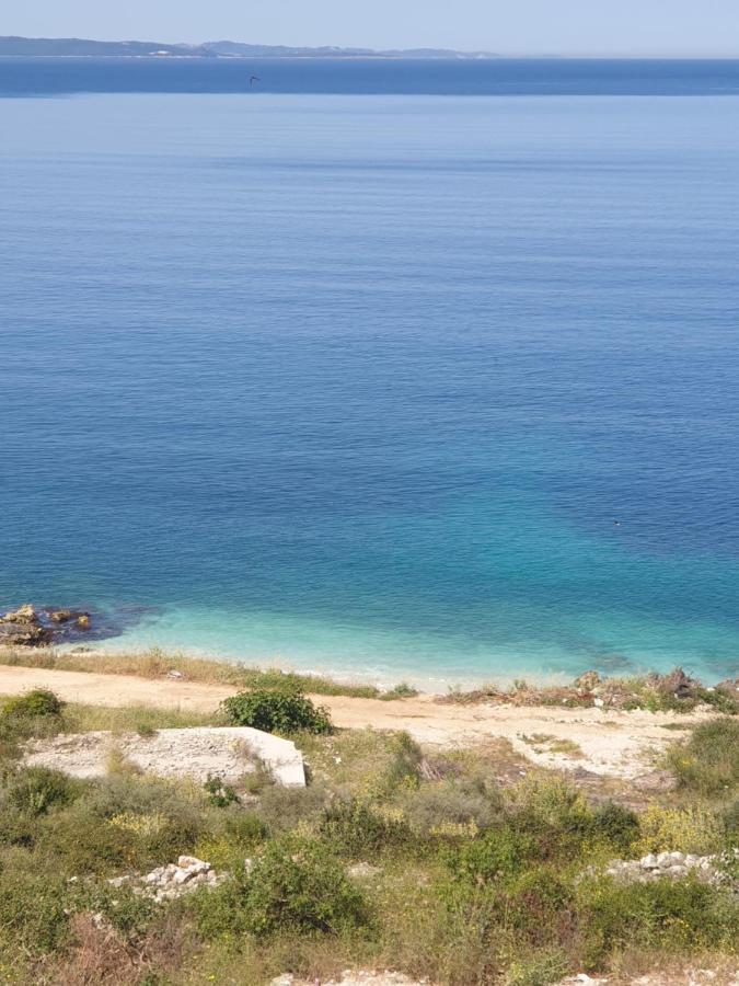 Hera Premium Apartments Sarandë エクステリア 写真