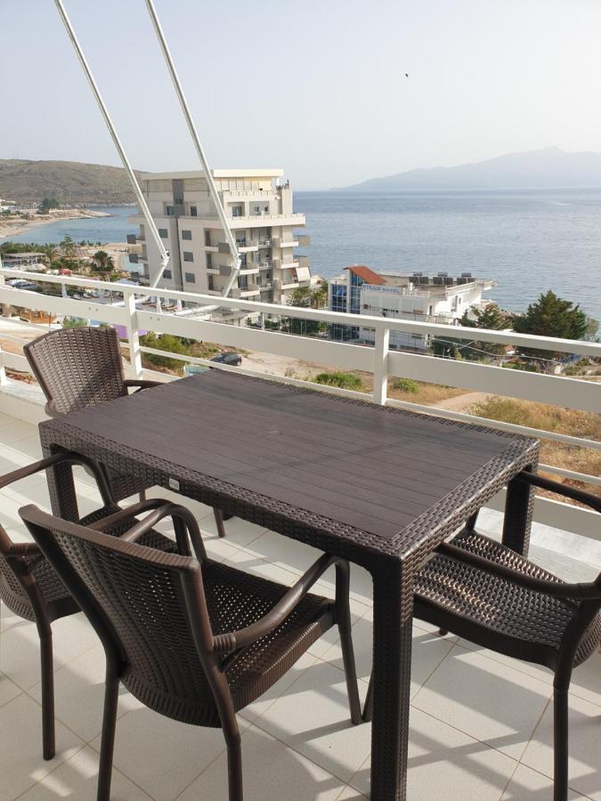 Hera Premium Apartments Sarandë エクステリア 写真