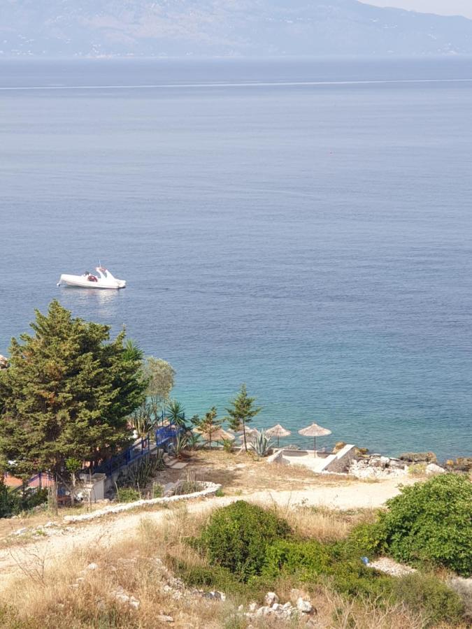 Hera Premium Apartments Sarandë エクステリア 写真