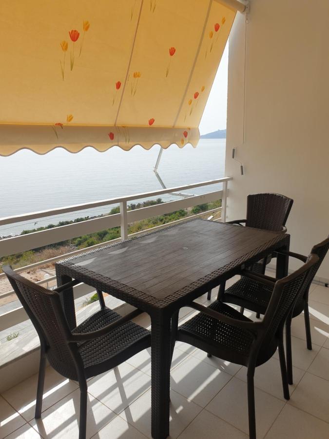 Hera Premium Apartments Sarandë エクステリア 写真